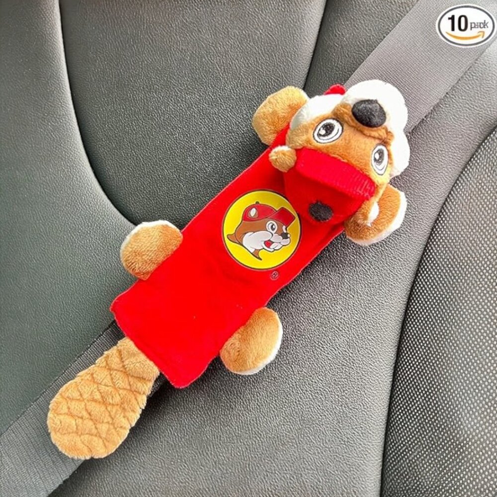 NEW / Plush Seat Belt Cover with Bucee's Beaver Shoulder Pad for Car Seatbelt